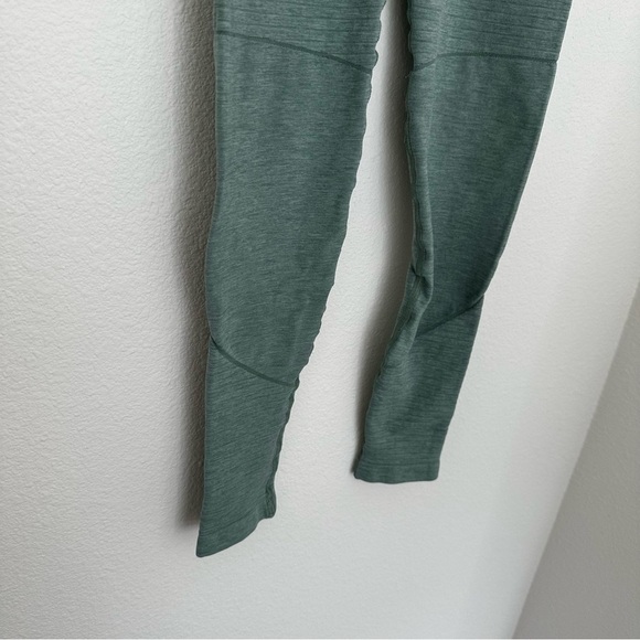 Alphalete OG Revival Leggings Sage Green Color Size Small Women’s High Waisted - Picture 4 of 11